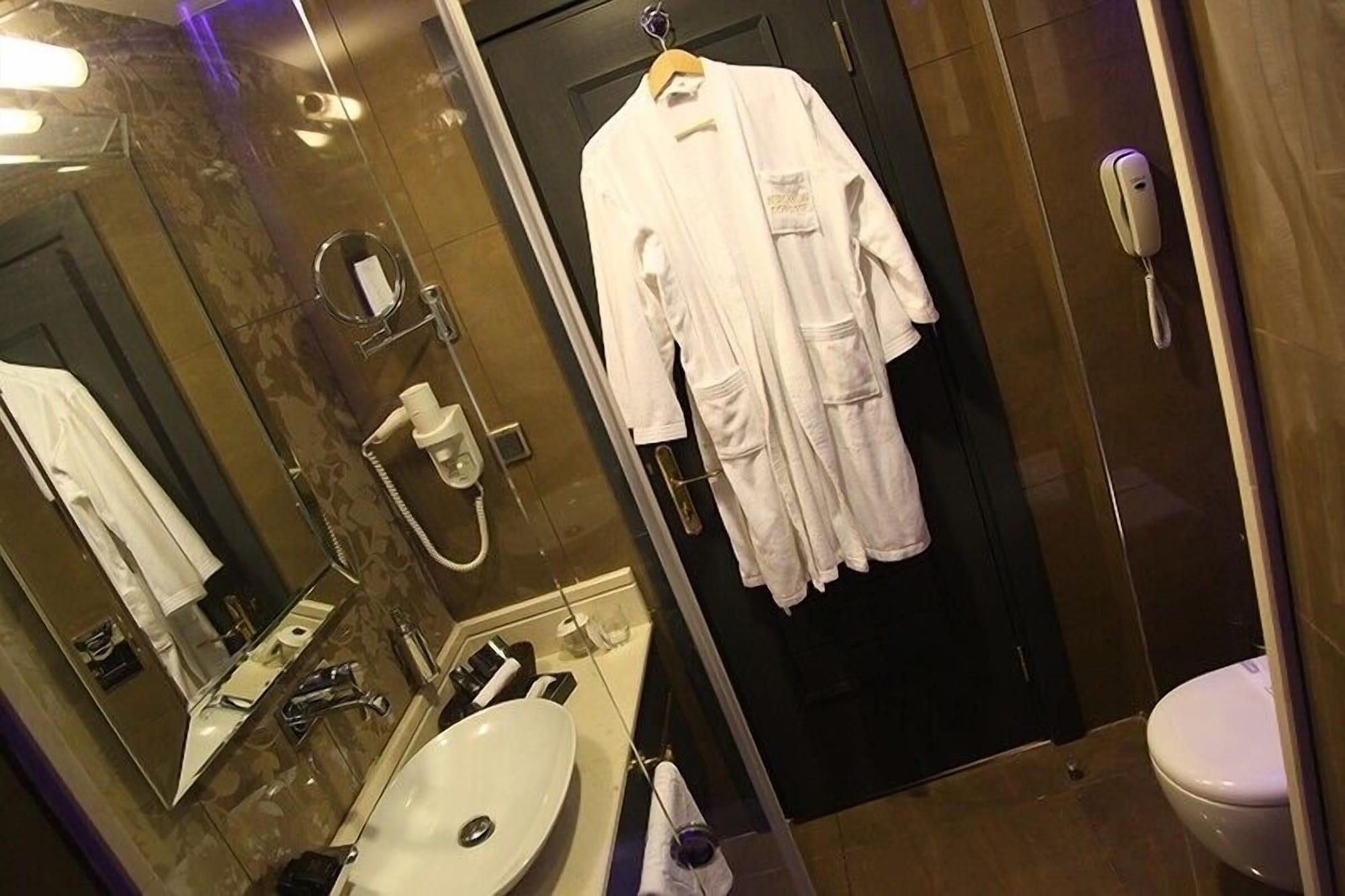 Mirilayon Hotel - Old Town Istanbul Eksteriør bilde