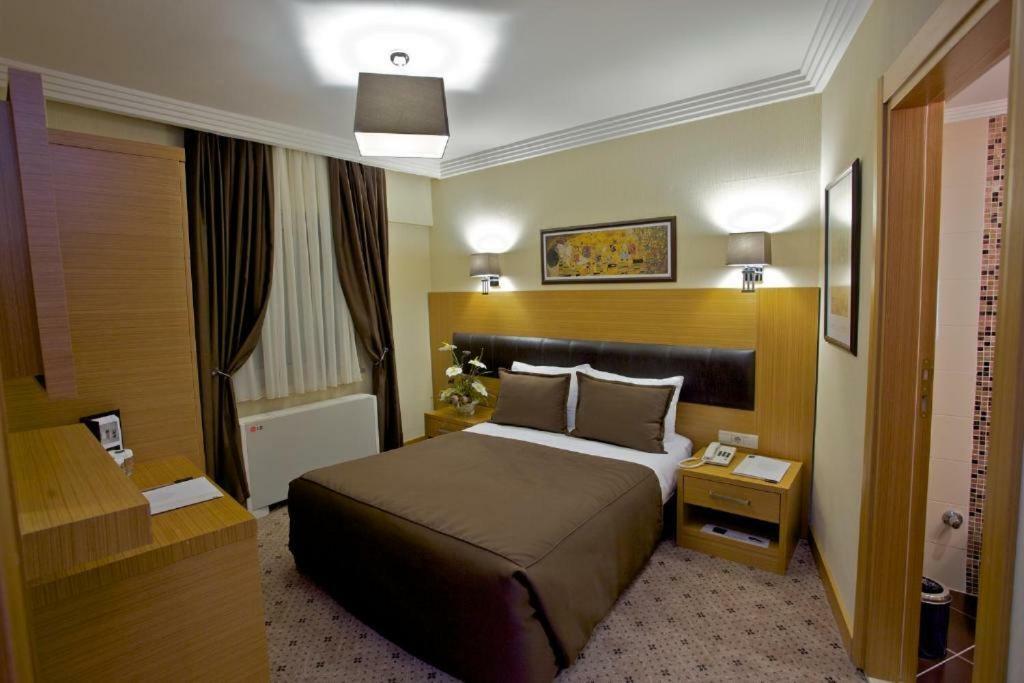 Mirilayon Hotel - Old Town Istanbul Rom bilde